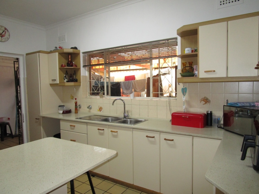 3 Bedroom Property for Sale in Pinati Western Cape